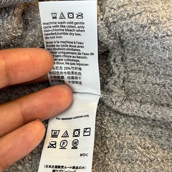 Barefoot Dreams CozyChic Lite Women’s Circle Cardi Sweater Dove Gray Size L - Picture 10 of 16